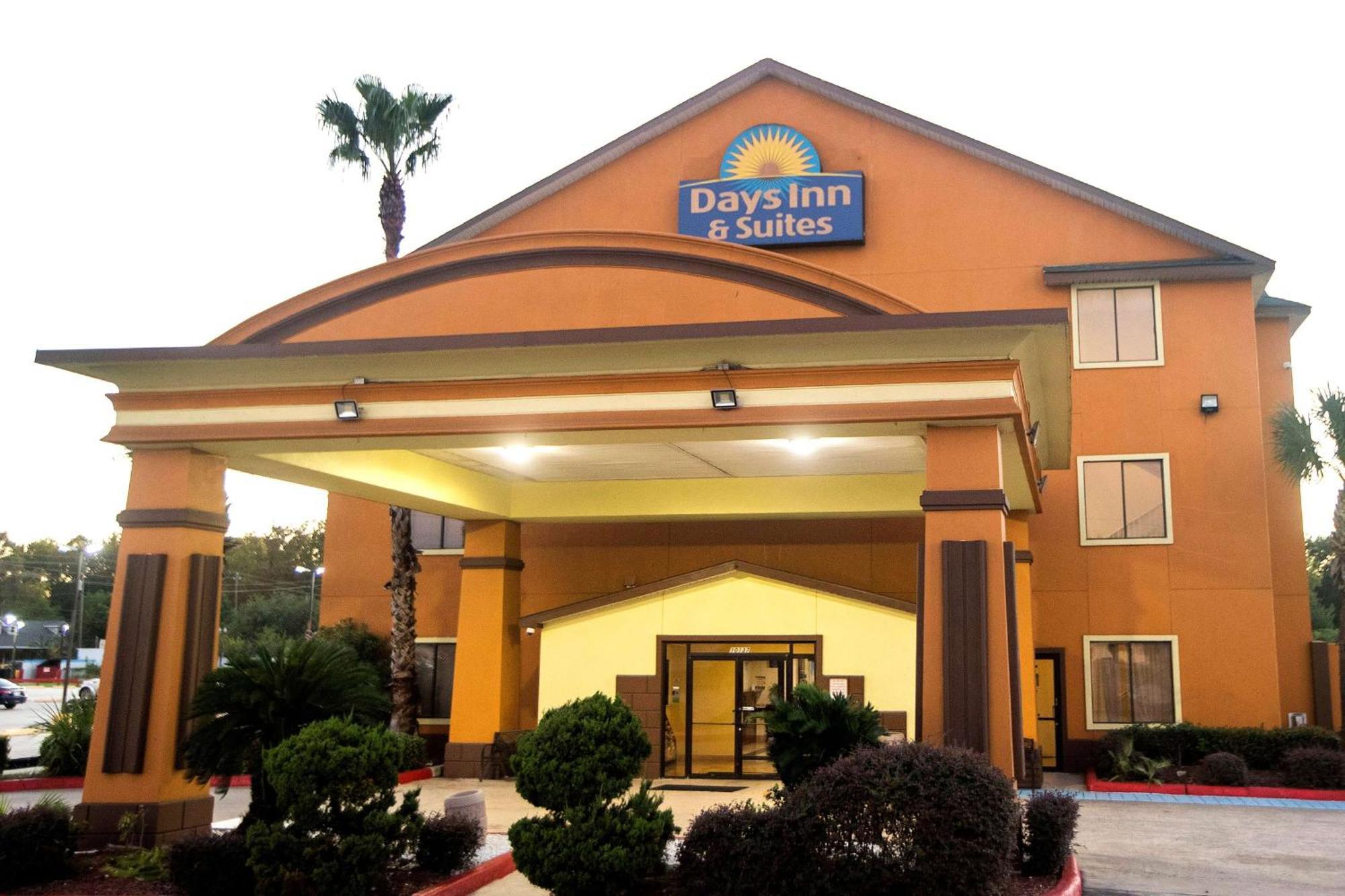 Days Inn & Suites By Wyndham Houston North/Aldine Экстерьер фото